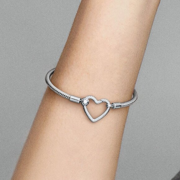 Pandora Heart Closure Snake Chain Bracelet, Sterling Silver - Picture 1 of 6